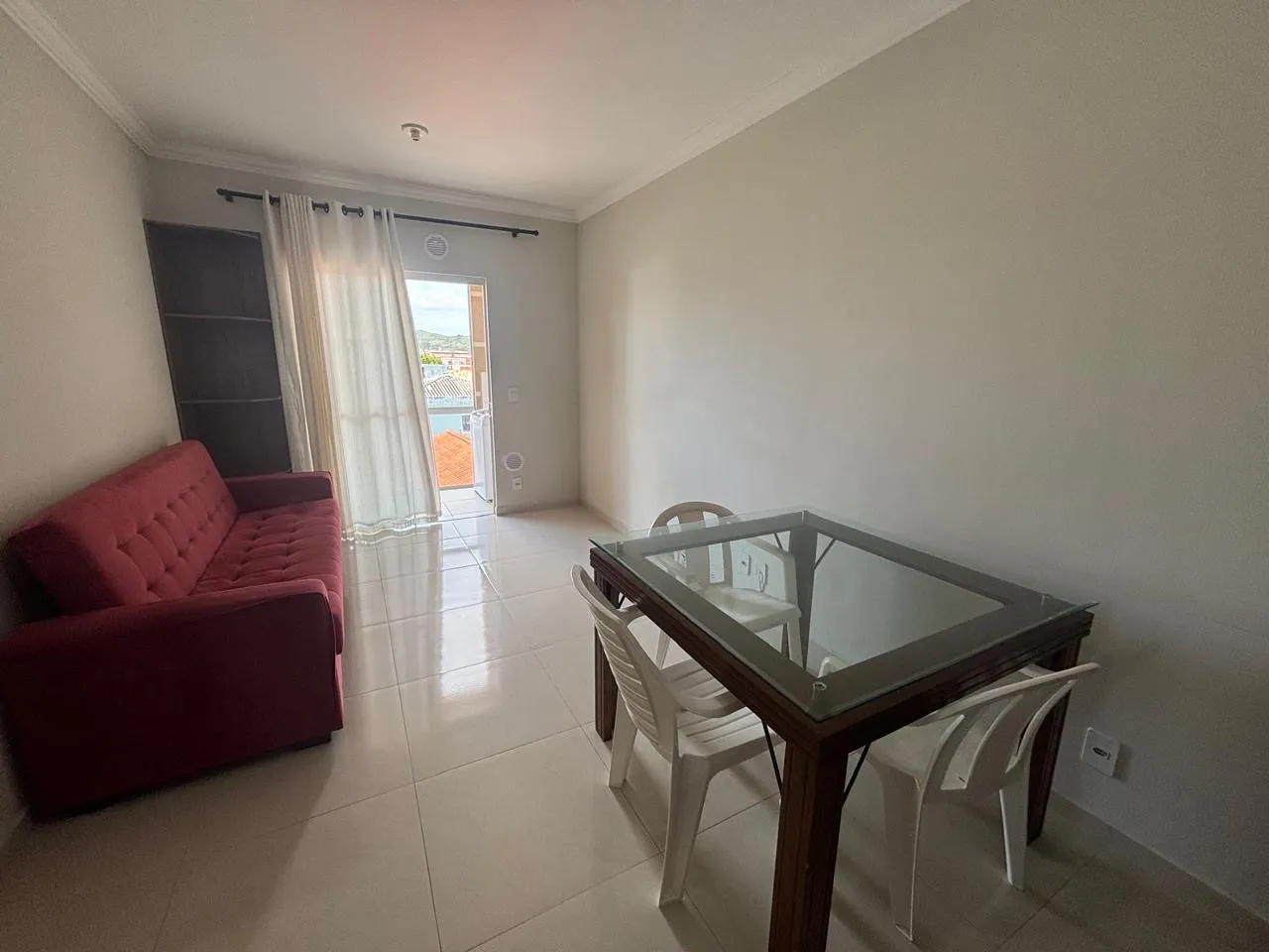 Unfurnished 2-bedroom apartment with 2 bathrooms