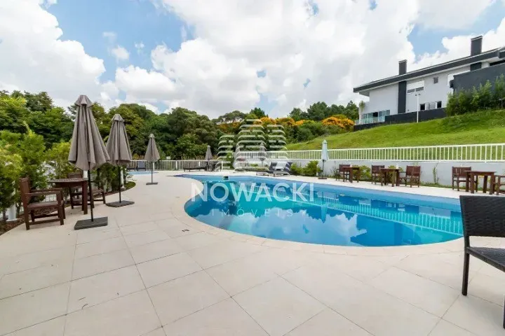 House with 4 bedrooms and 356 m² with integrated kitchen — photo 39