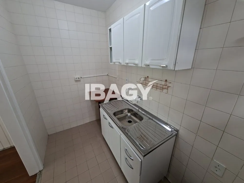 Квартира с 2 спальнями и отдельной кухней — photo 4