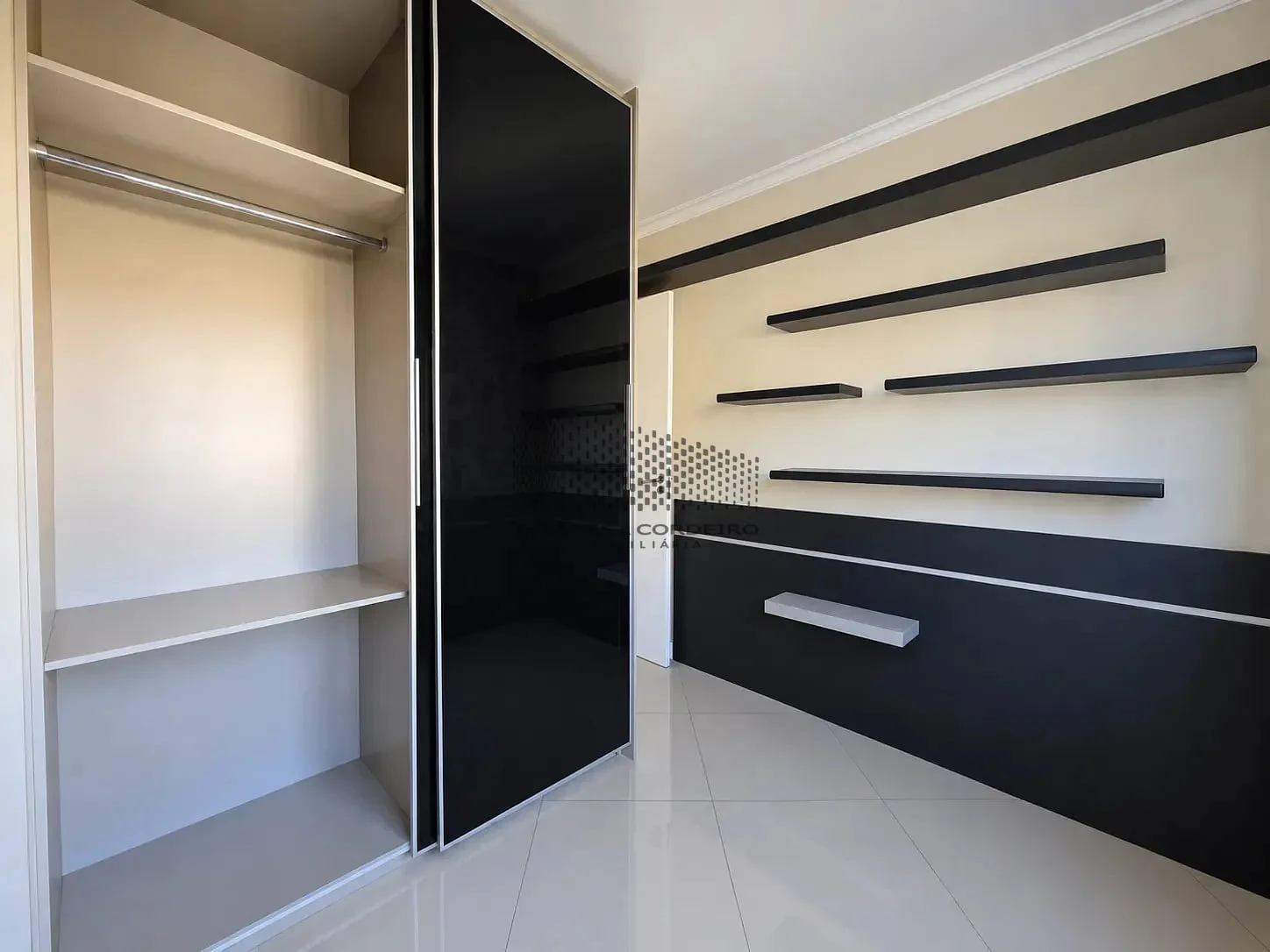 Apartment, 68 m², with a walk-in closet — photo 17