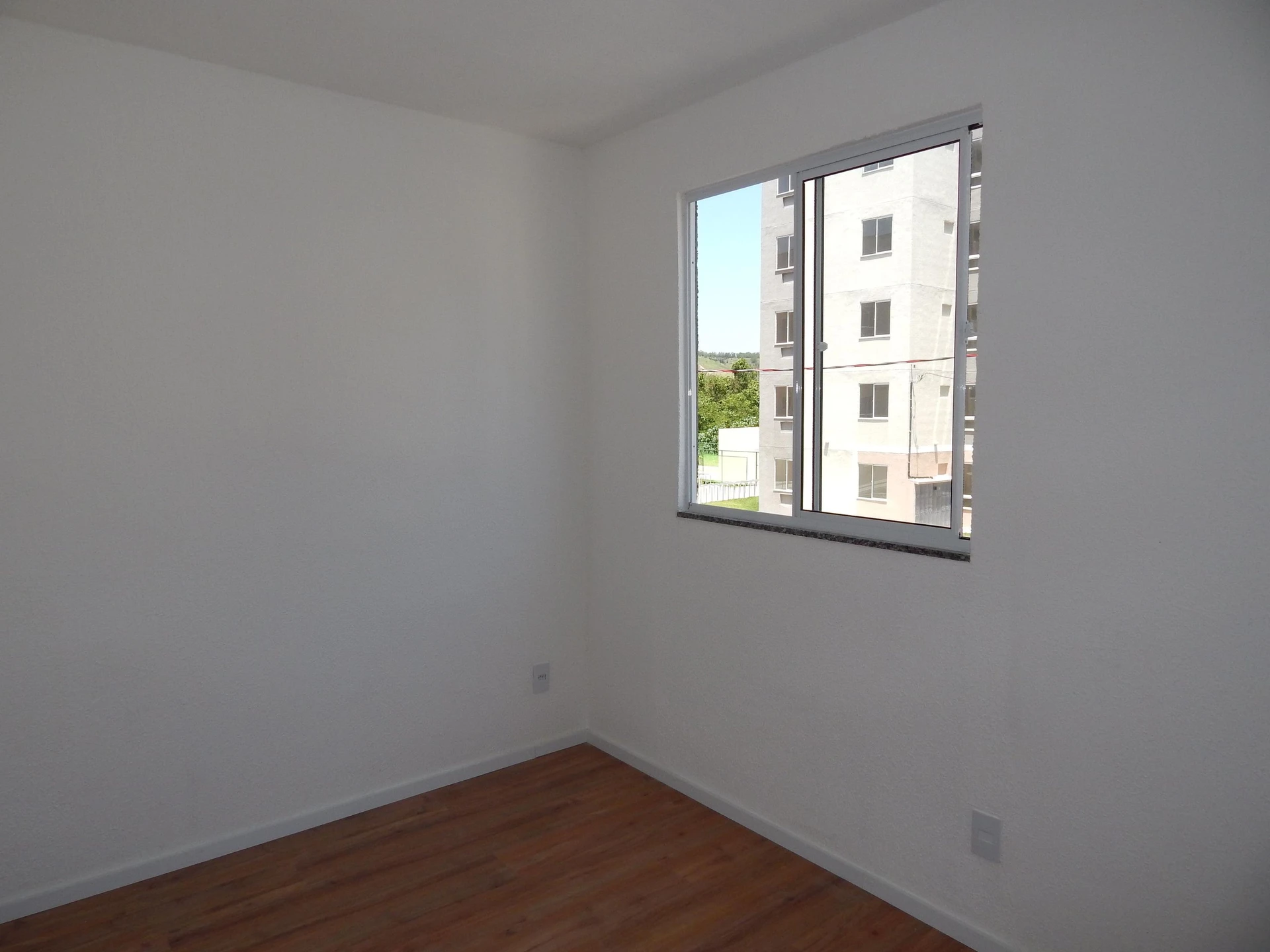 Apartment, 50 m², with a grill on the balcony — photo 11