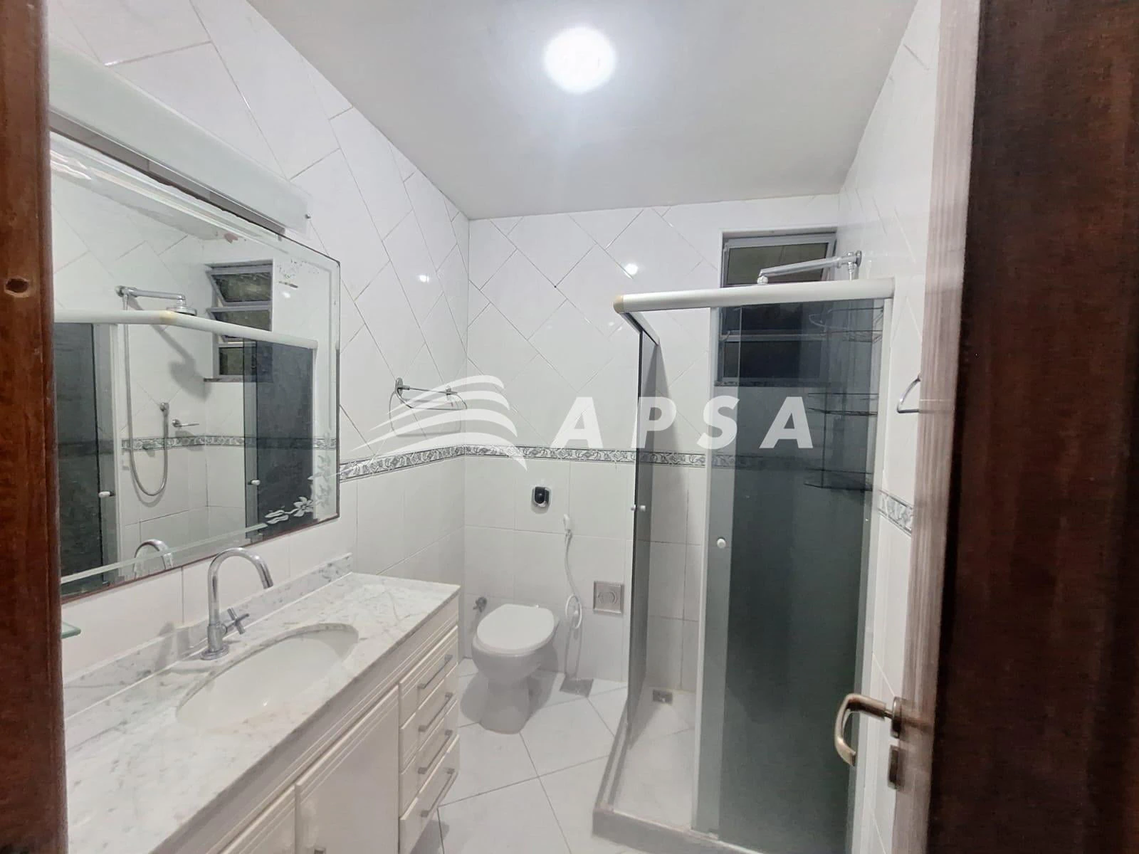 Деревянный пол или ламинат и 2 спальни: квартира 92 м² — photo 4