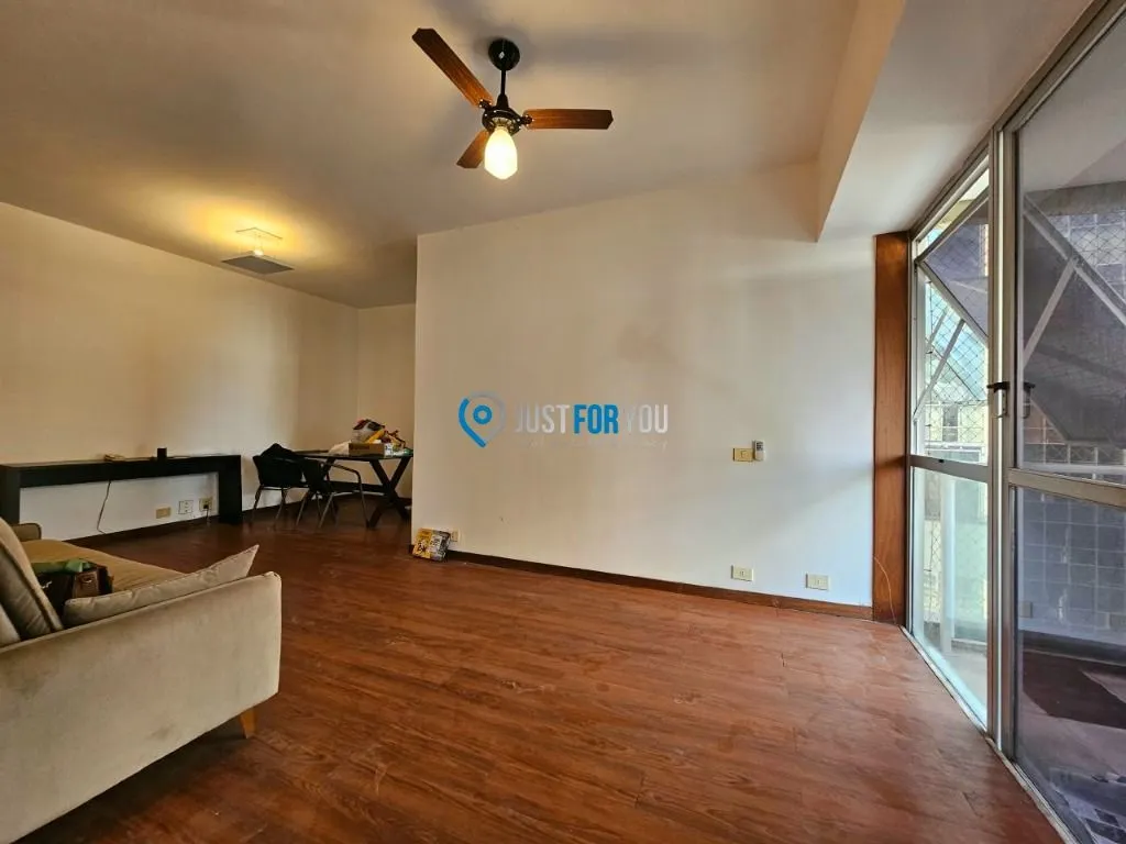 Home office in a one-bedroom apartment, 60 m² — photo 8