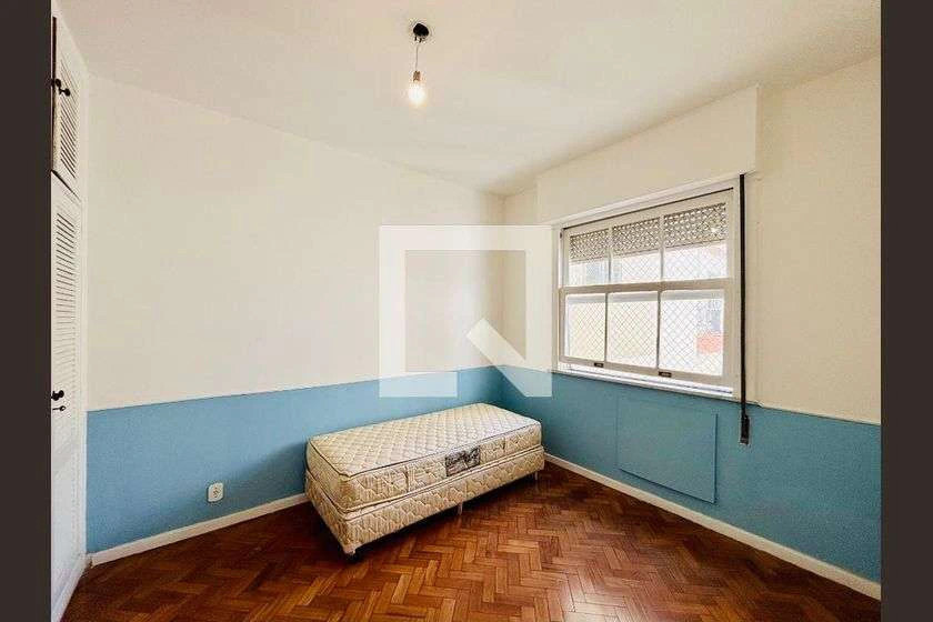 142 m² rental apartment with 3 bedrooms and separate kitchen — photo 17