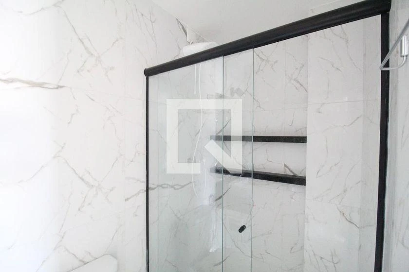 2-bedroom apartment, 1 with its own bathroom, 75 m² — photo 35