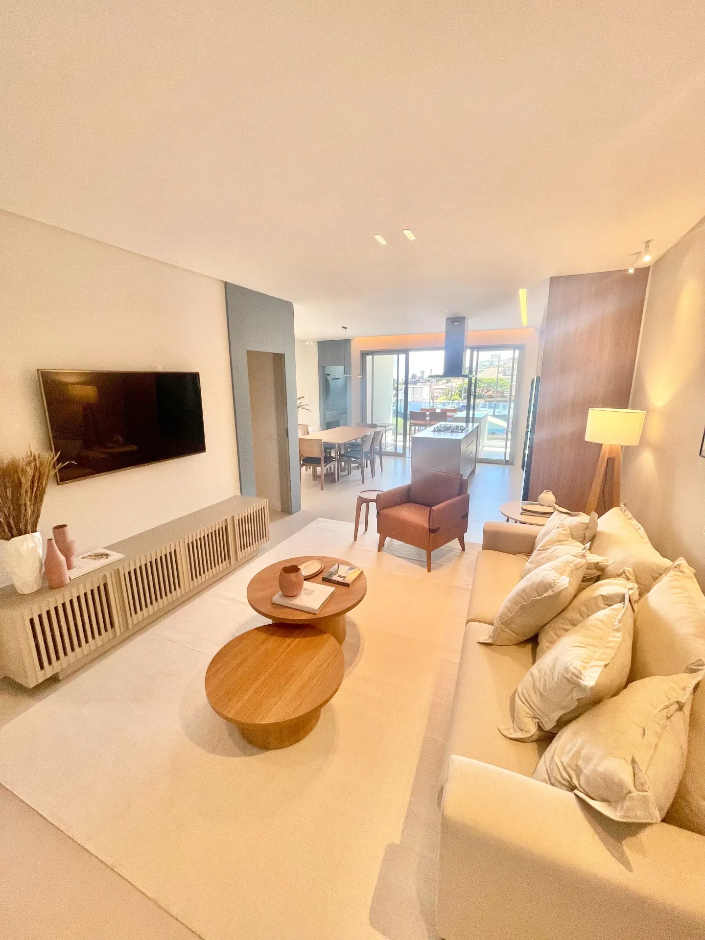 Apartamento amueblado con 3 suites y 130 m² — photo 33