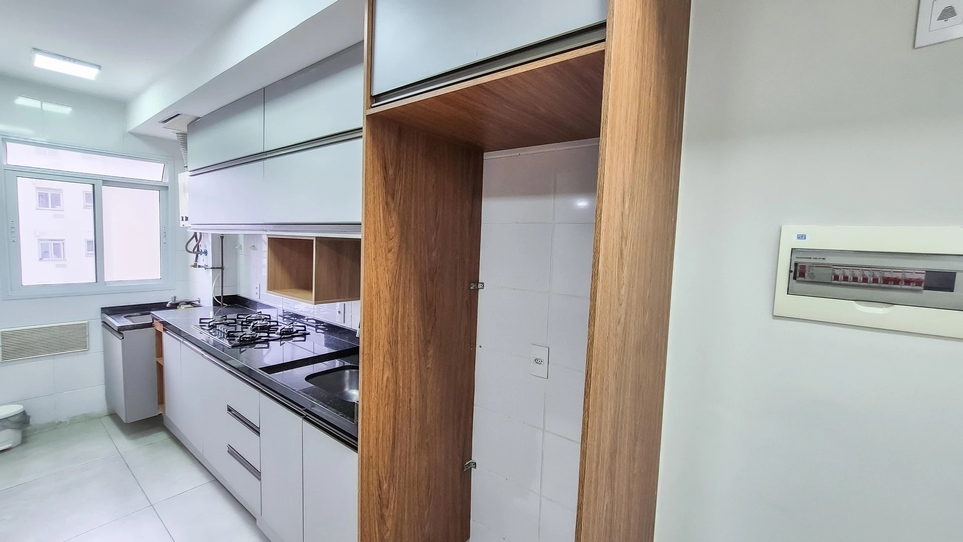 Apartamento com 2 quartos e varanda — photo 35