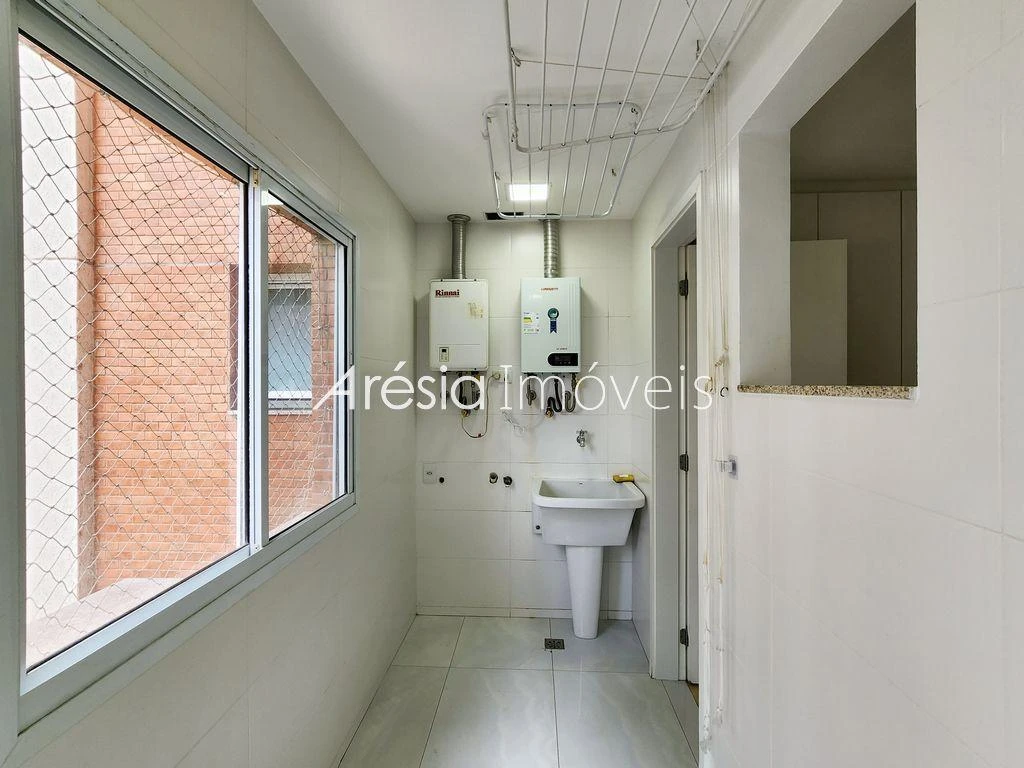 3-bedroom apartment with 2 suites for rent — photo 26
