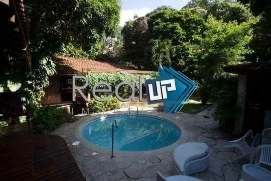 Casa com 6 quartos e piscina aberta compartilhada — photo 11