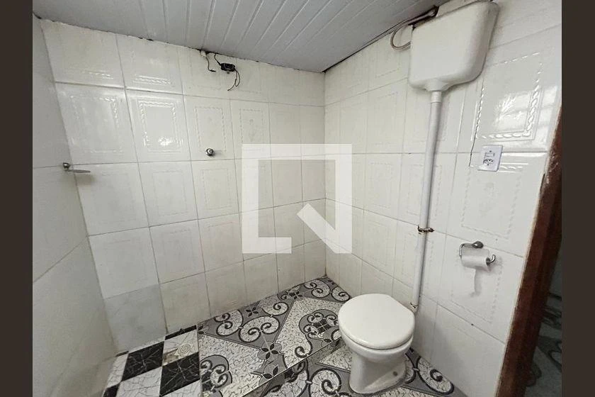 Rental house with 2 bedrooms, 90 m² and a balcony — photo 41