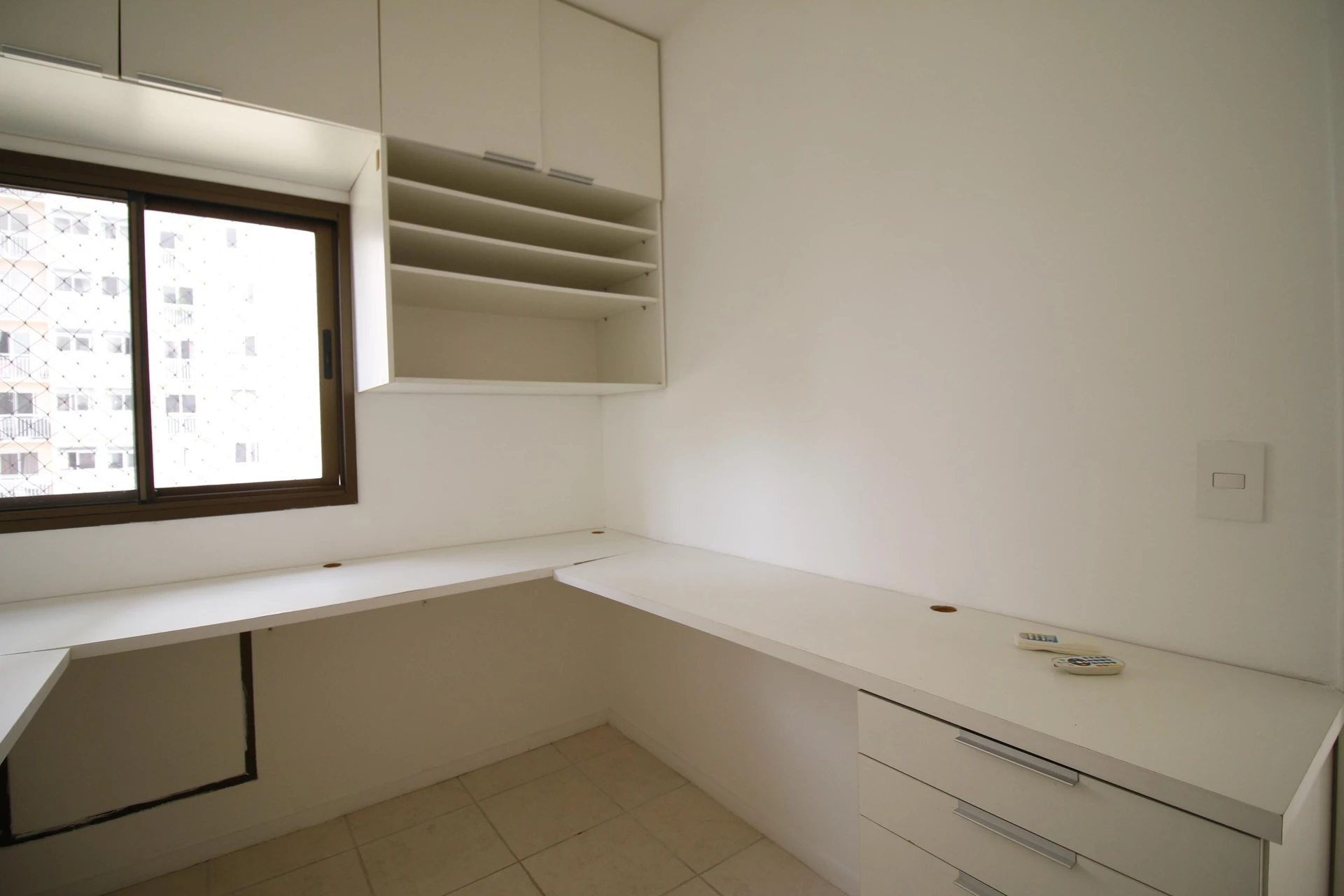 Apartamento de 4 quartos com vista para as montanhas — photo 35