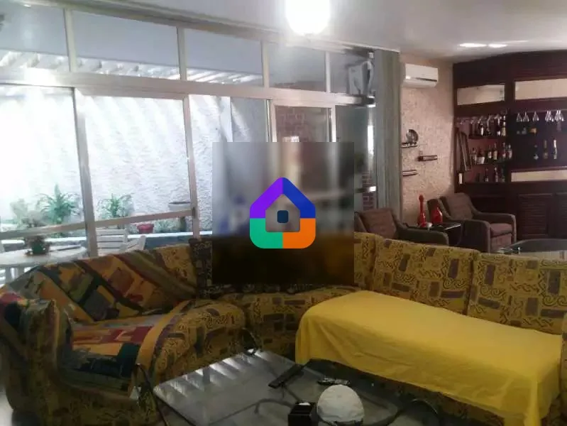 Casa com 4 quartos e 5 banheiros com ar-condicionado — photo 6