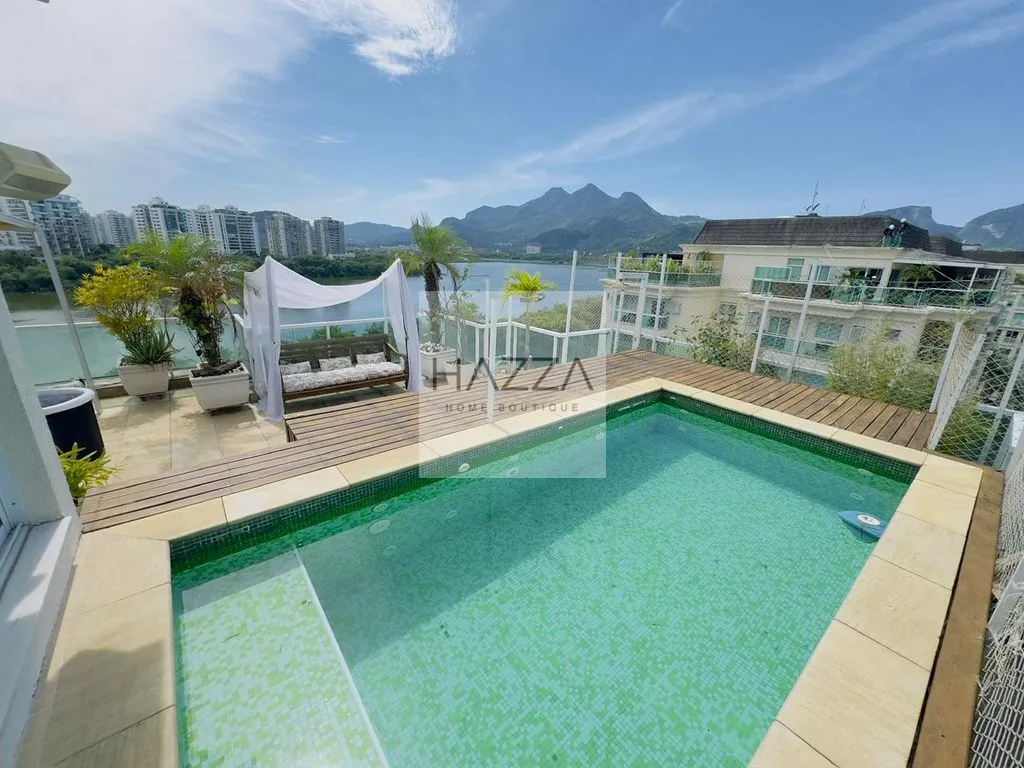 Furnished 313 m² apartment with 3 suites and private balcony — photo 37