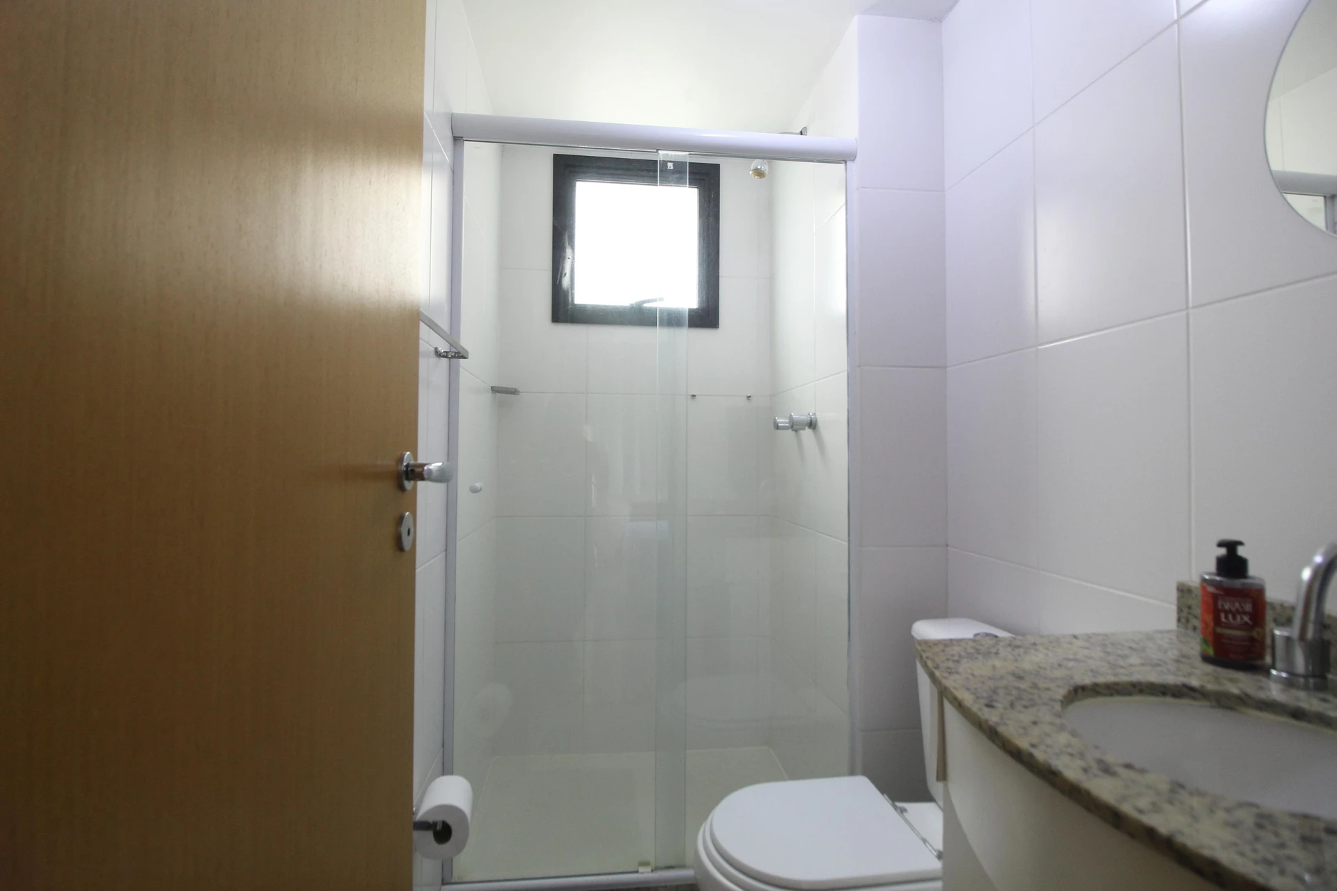 Glass-enclosed balcony in a 3-bedroom apartment, 77 m² — photo 33