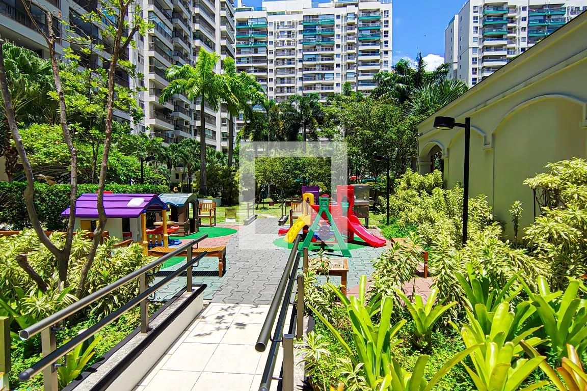 Apartamento mobiliado com 2 quartos e varanda com churrasqueira — photo 12