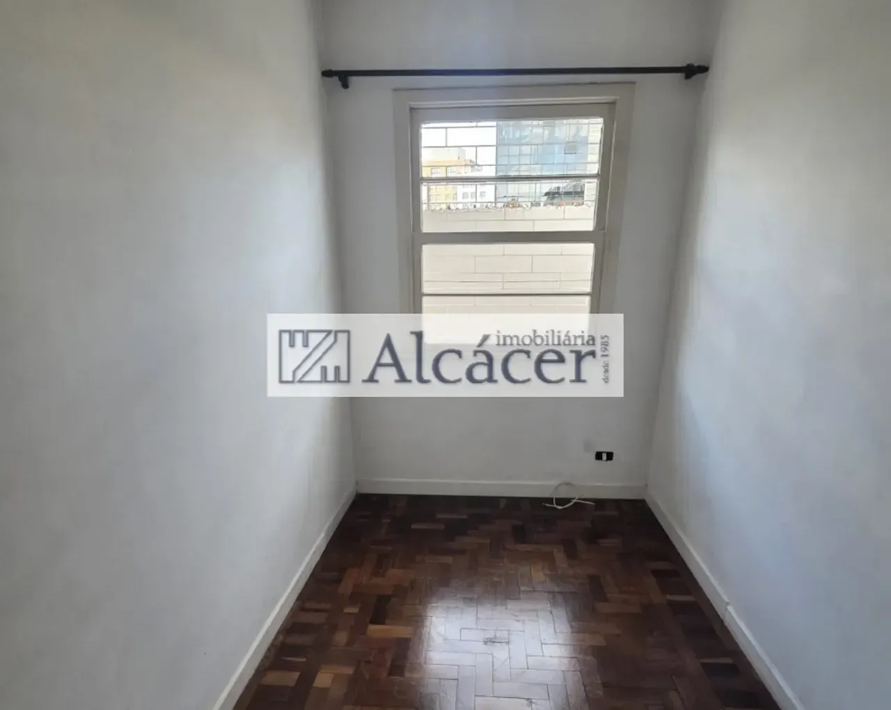 Unfurnished house with 3 bedrooms and private garden — photo 13
