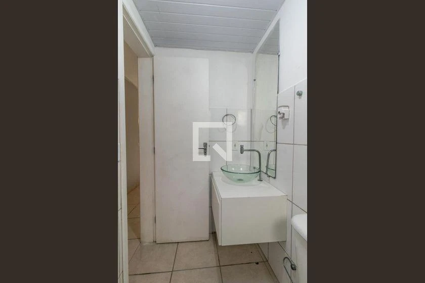 Apartamento en alquiler con 2 dormitorios y cocina cerrada — photo 29