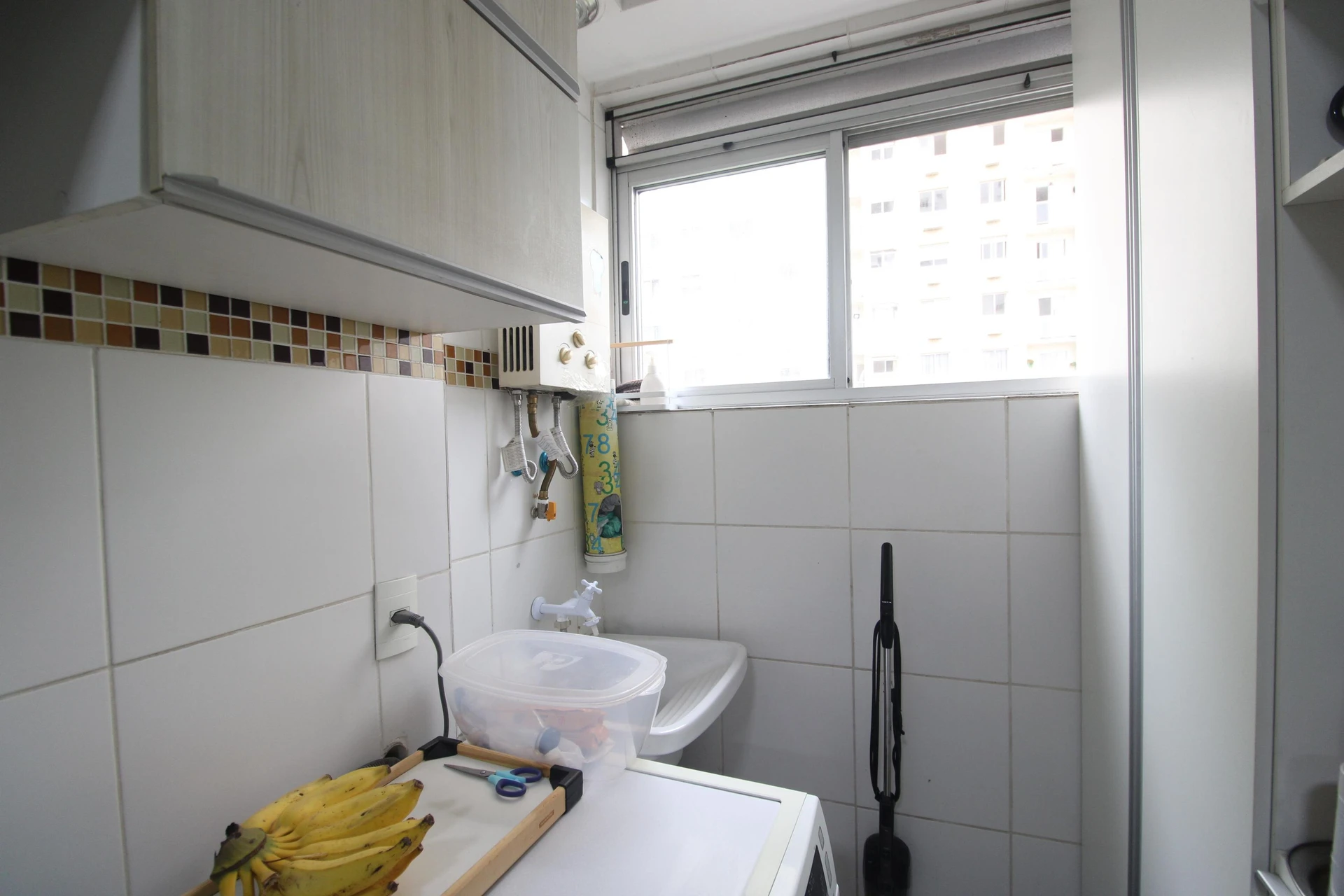 Furnished 2-bedroom apartment with a balcony — photo 50