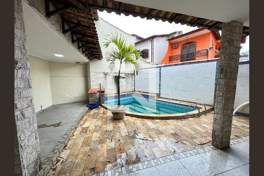Casa com 3 quartos, suíte e cozinha a gás, 200 m² — photo 8