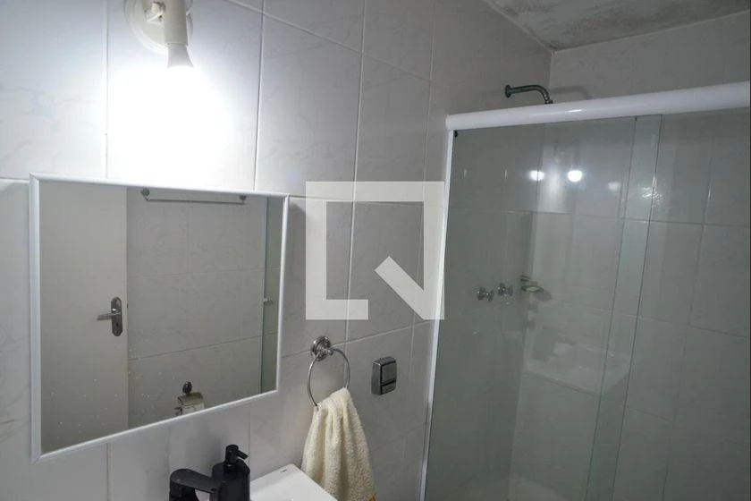 Unfurnished 6-bedroom apartment with 340 m² — photo 41