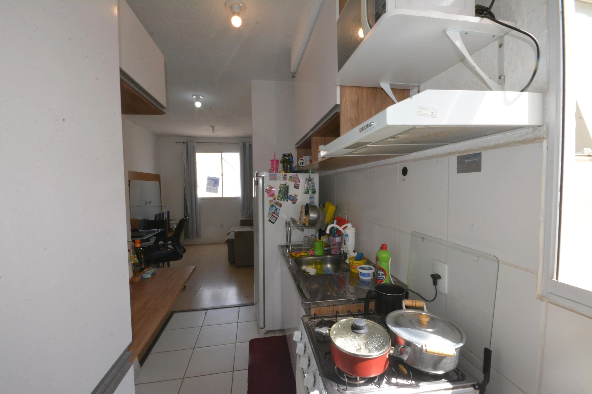 Furnished 2-bedroom apartment with a gas stove kitchen — photo 62