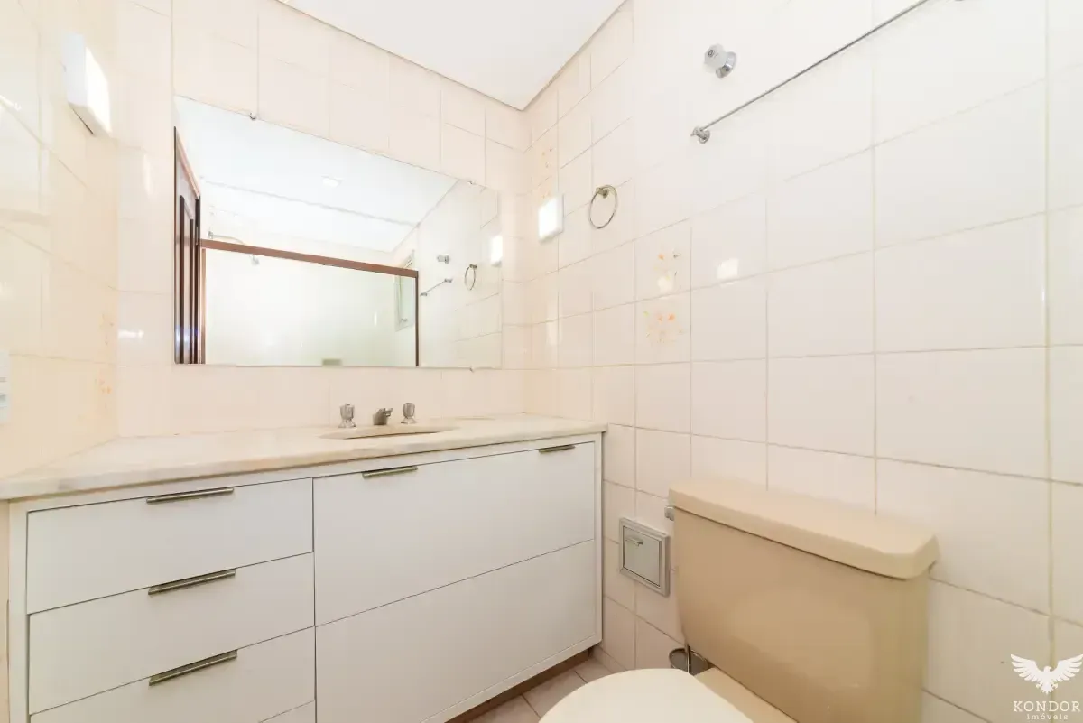 160 m² apartment with 3 bedrooms and 1 en-suite — photo 25