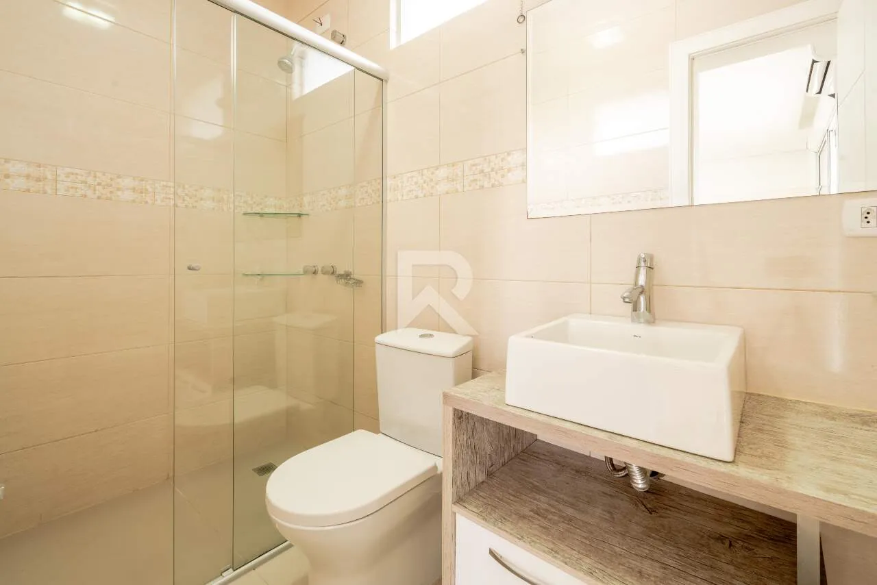 Furnished house with 4 en-suite rooms and 709 m² — photo 36