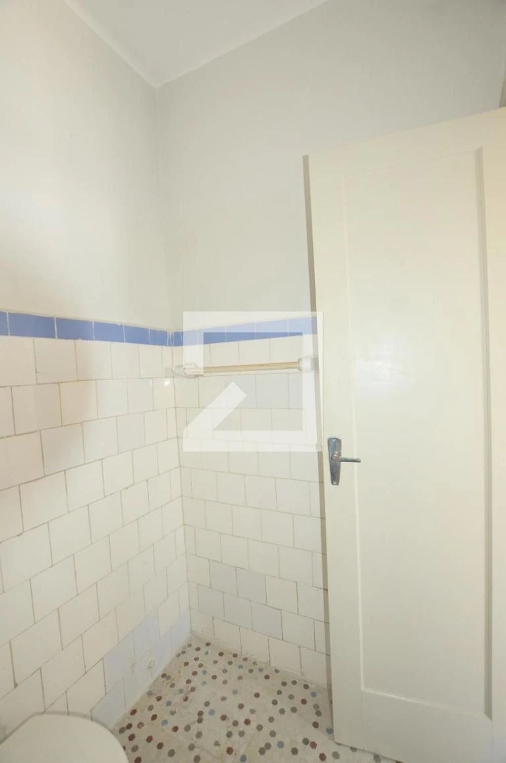 Rental apartment with 2 bedrooms and 1 bathroom — photo 41