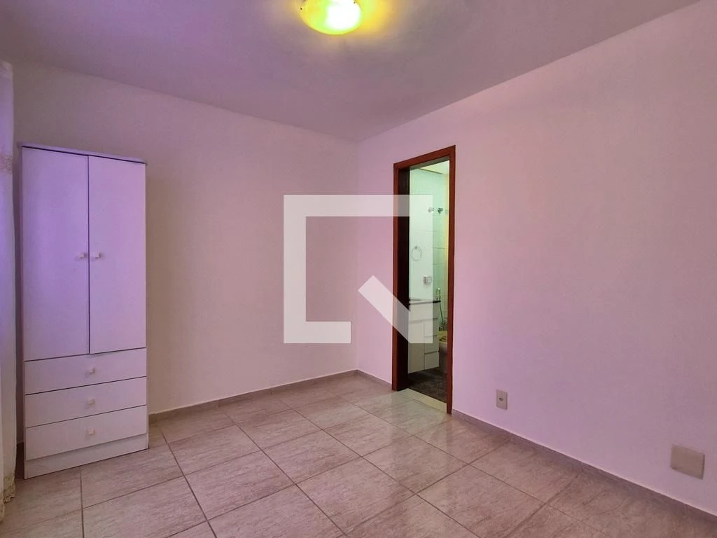 Furnished apartment with 3 en-suite bedrooms and 3 baths — photo 32