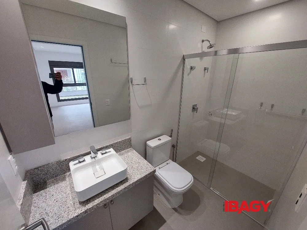 Квартира 165 м²: 2 спальни и 2 парковочных места — photo 31