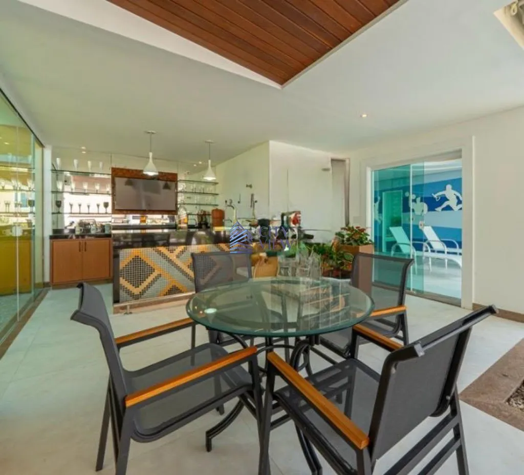 House with 5 bedrooms, 5 bathrooms and 5 parking, 1000 m² — photo 35