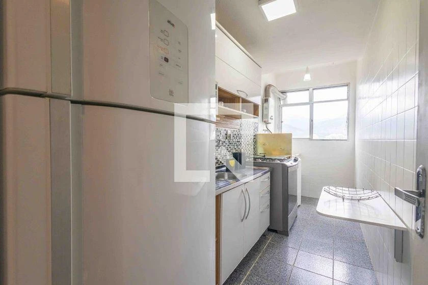 Furnished 50 m² apartment with 2 bedrooms and parking — photo 2