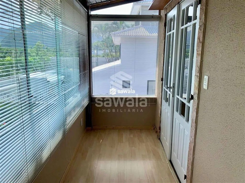 Casa duplex com 4 quartos e 3 banheiros — photo 38