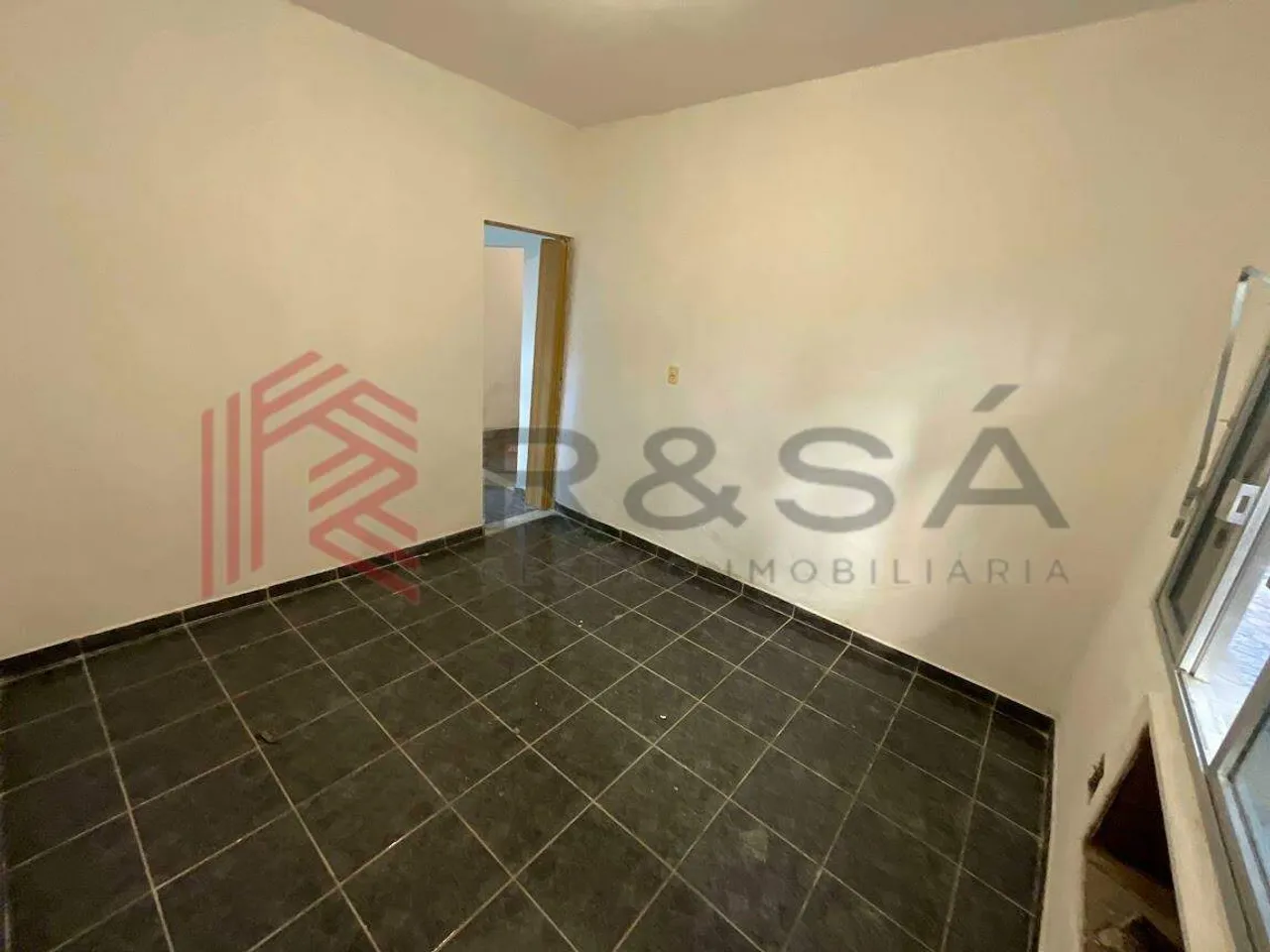 Rental house with 2 bedrooms and 1 bathroom — photo 13