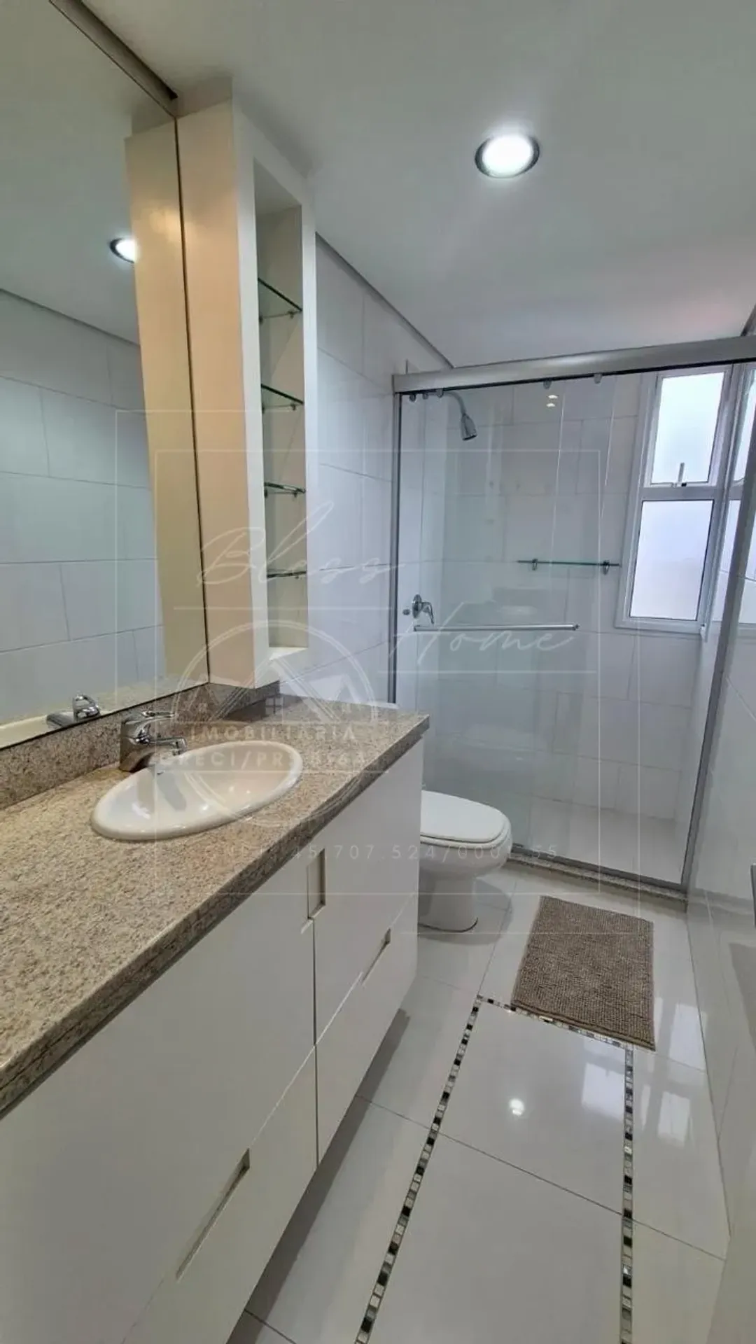 2-bedroom apartment in a building with a gym — photo 28