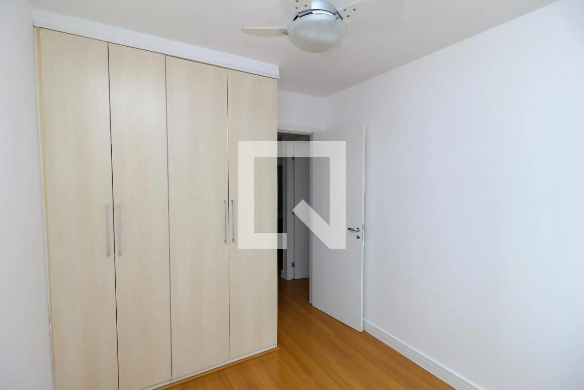 Washing machine in a 2-bedroom apartment, 60 m² — photo 33