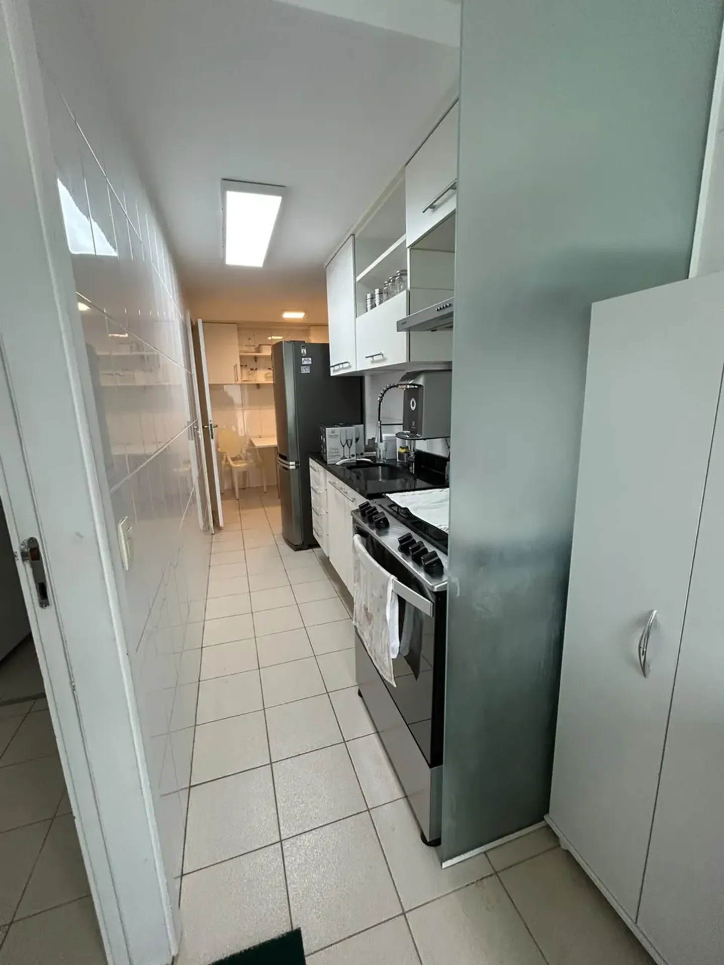 Furnished apartment, 98 m², with a washing machine — photo 15