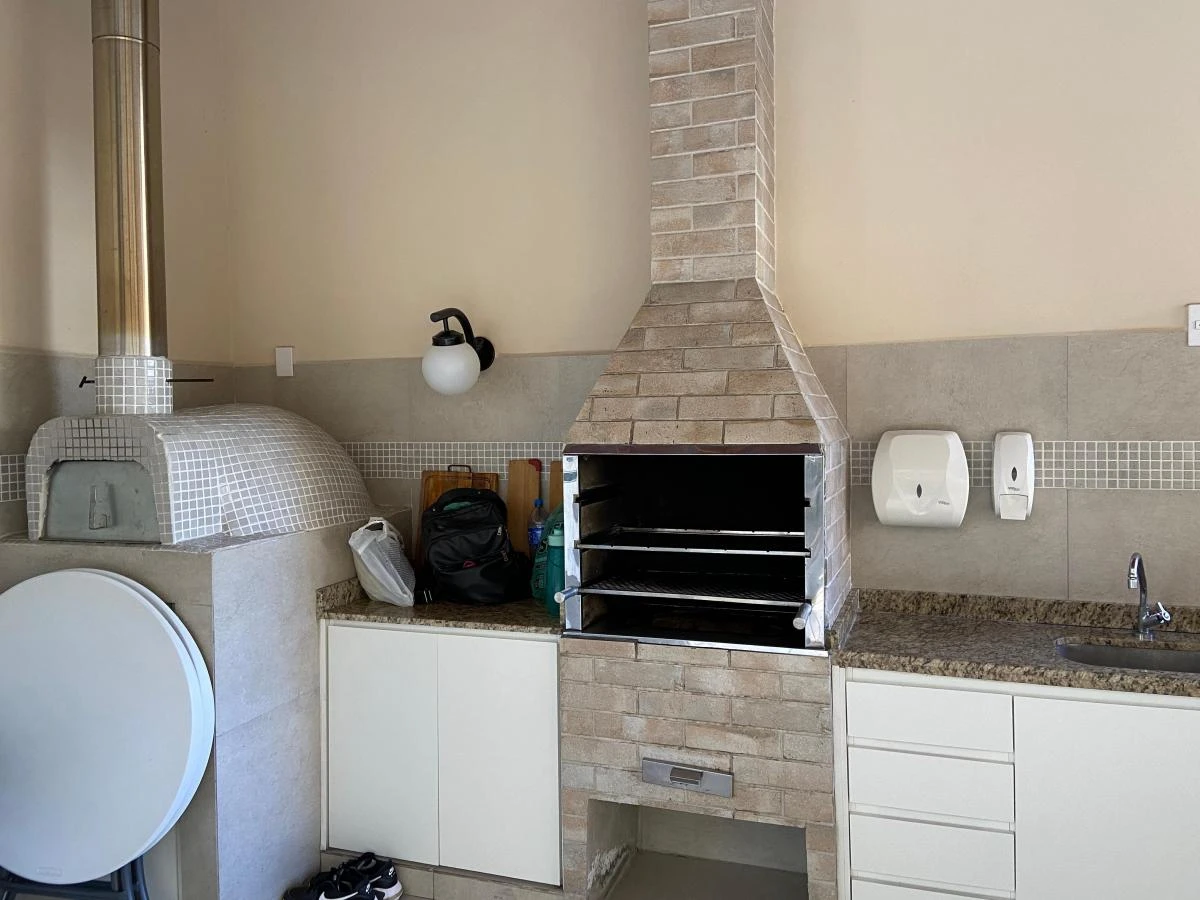 2-bedroom apartment on the 11th floor with balcony — photo 7