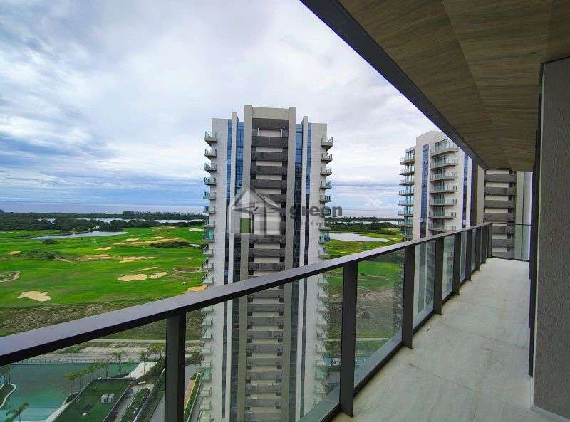 Apartamento de 4 suítes com 231 m² e 3 vagas — photo 2