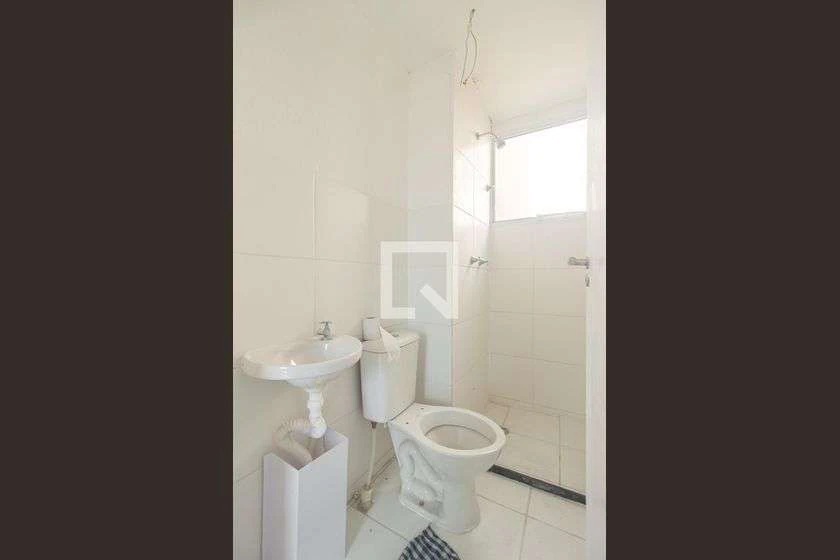 Apartamento com 2 quartos e 1 vaga, pisos de cerâmica — photo 48