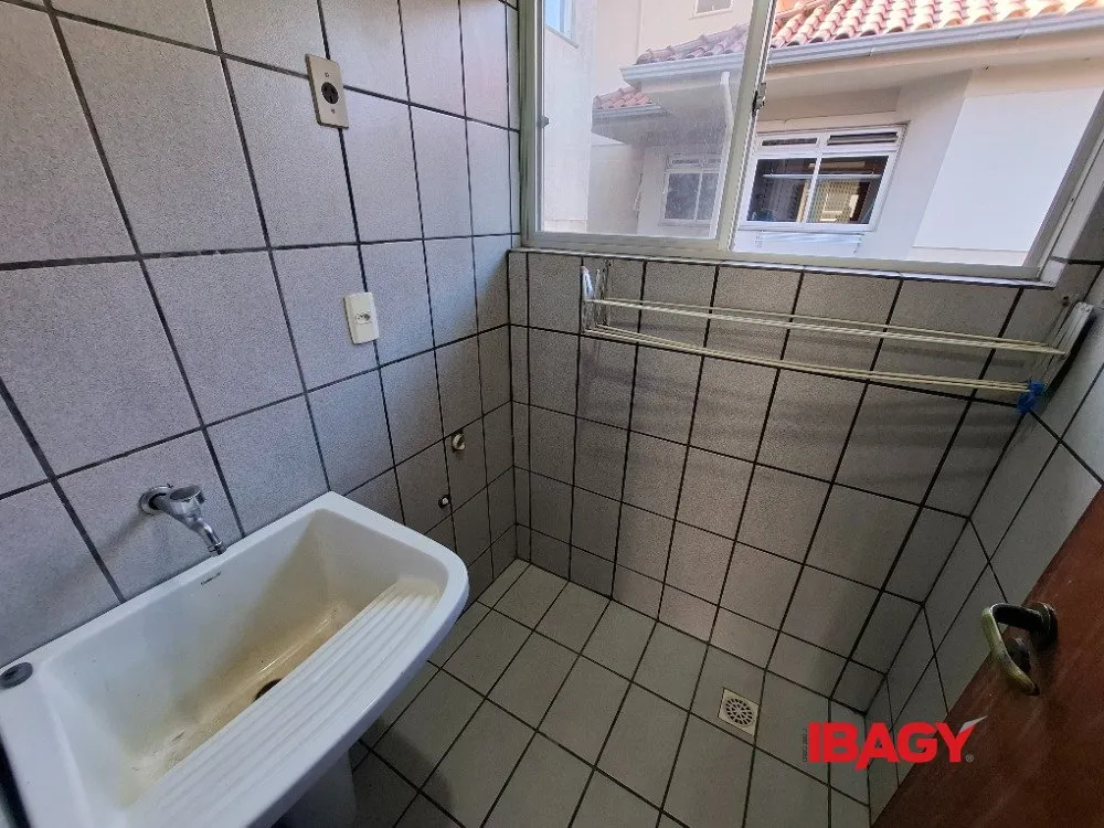Apartment, 71 m², with a grill on the balcony — photo 13