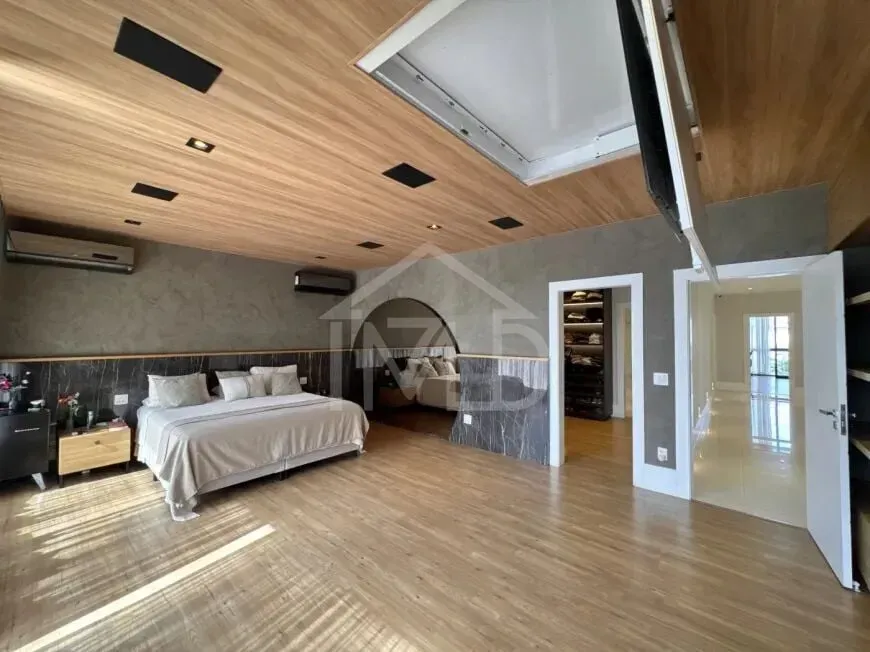 Джакузі та 4 спальні: будинок 800 м² — photo 13