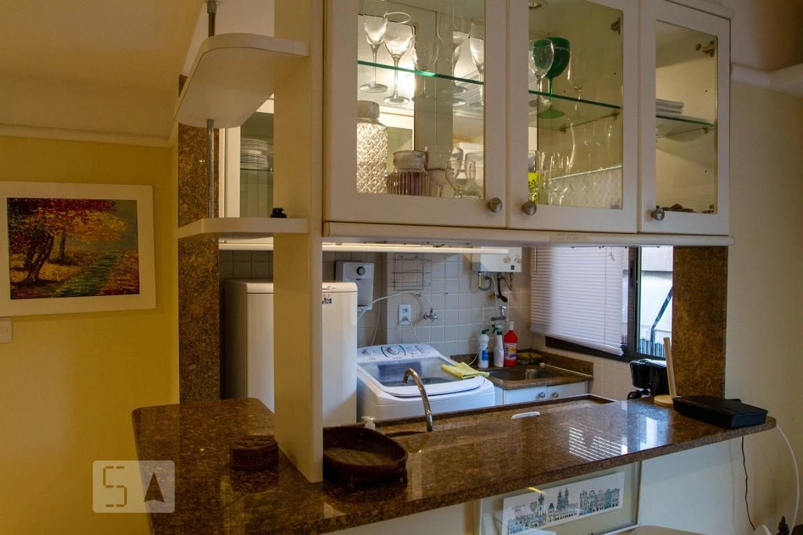 Apartamento mobiliado com 2 suítes e 1 vaga — photo 2