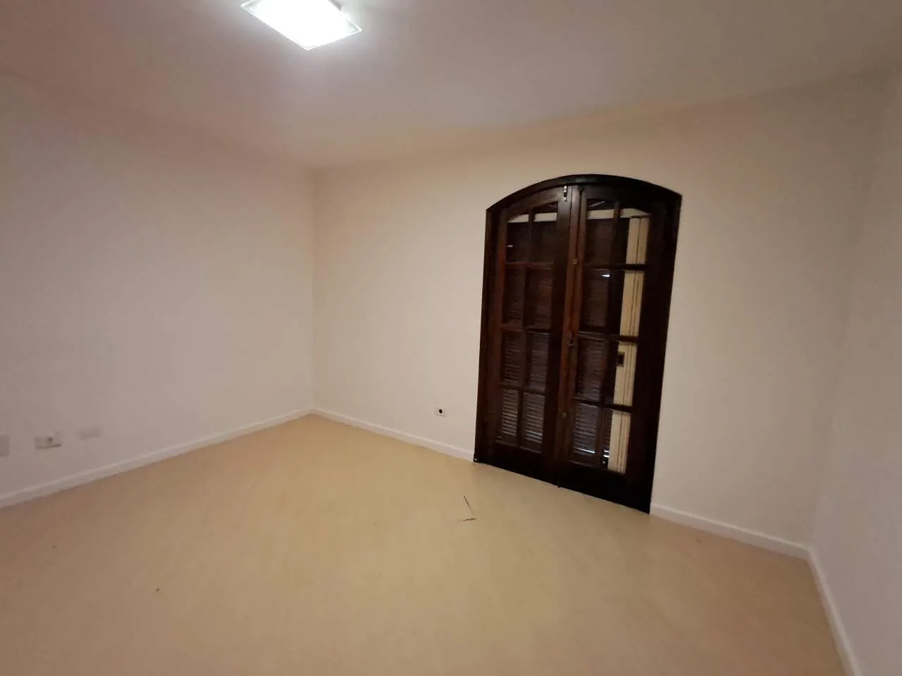 Будинок 138 м² з пральною машиною та балконом із грилем — photo 3