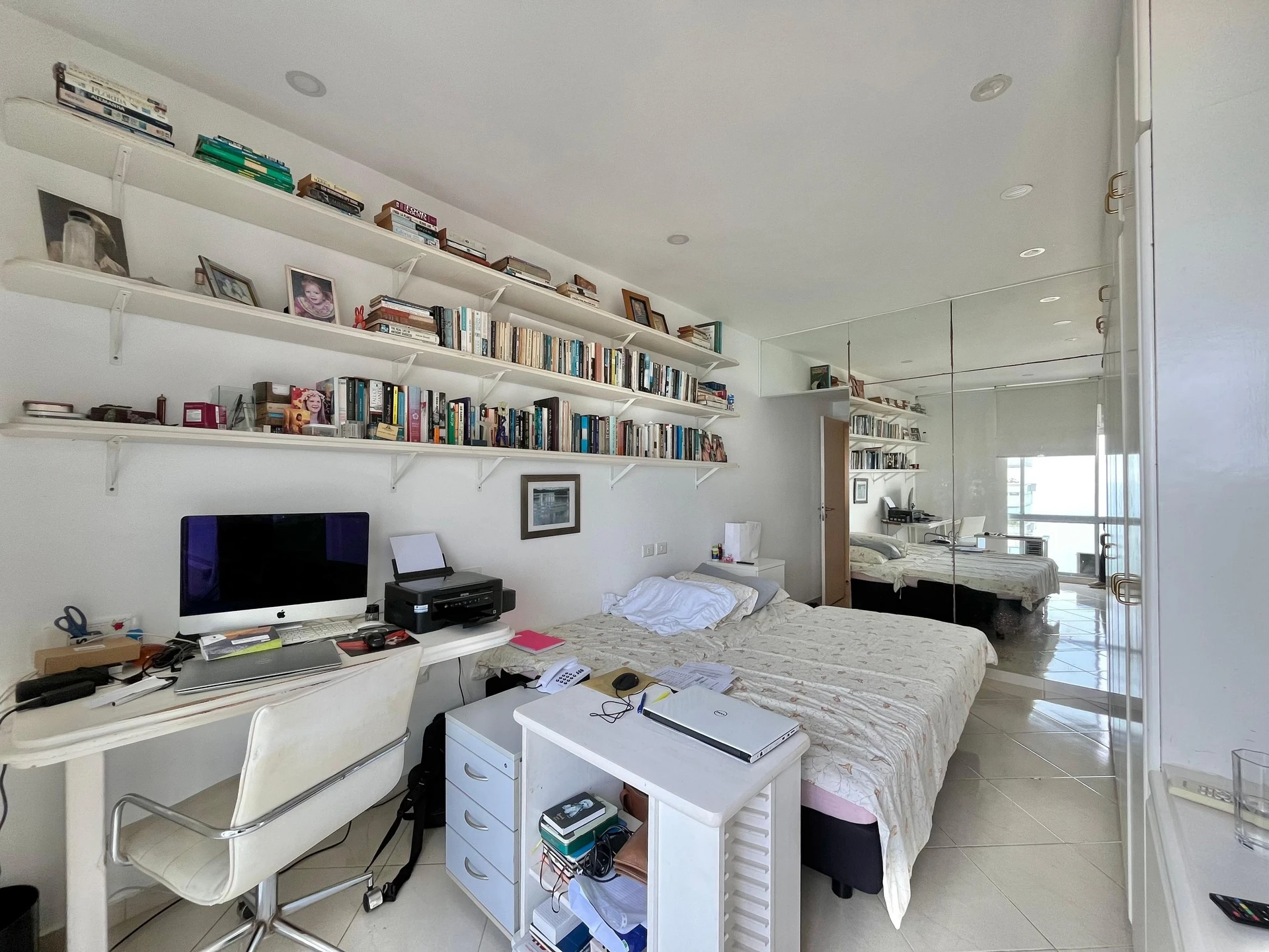 Furnished apartment, 450 m², with a water view — photo 86
