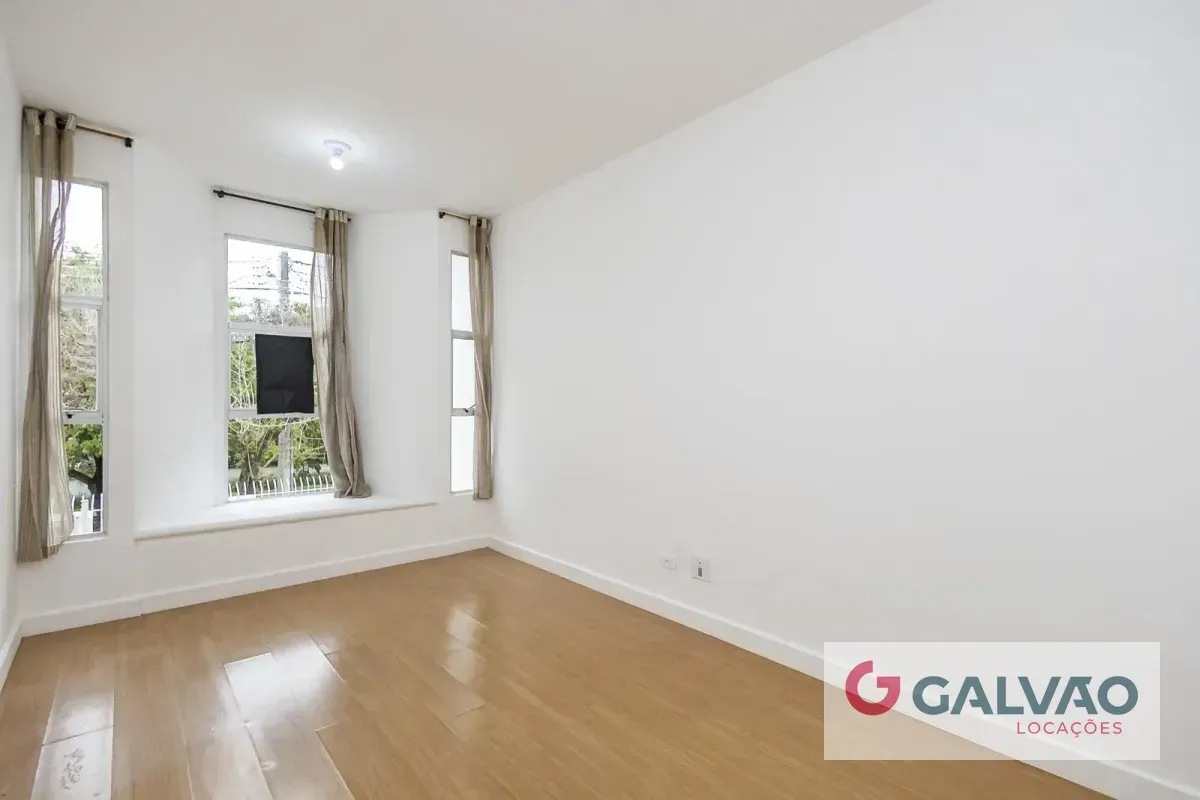 Квартира: 2 спальні, 70 м² — photo 2