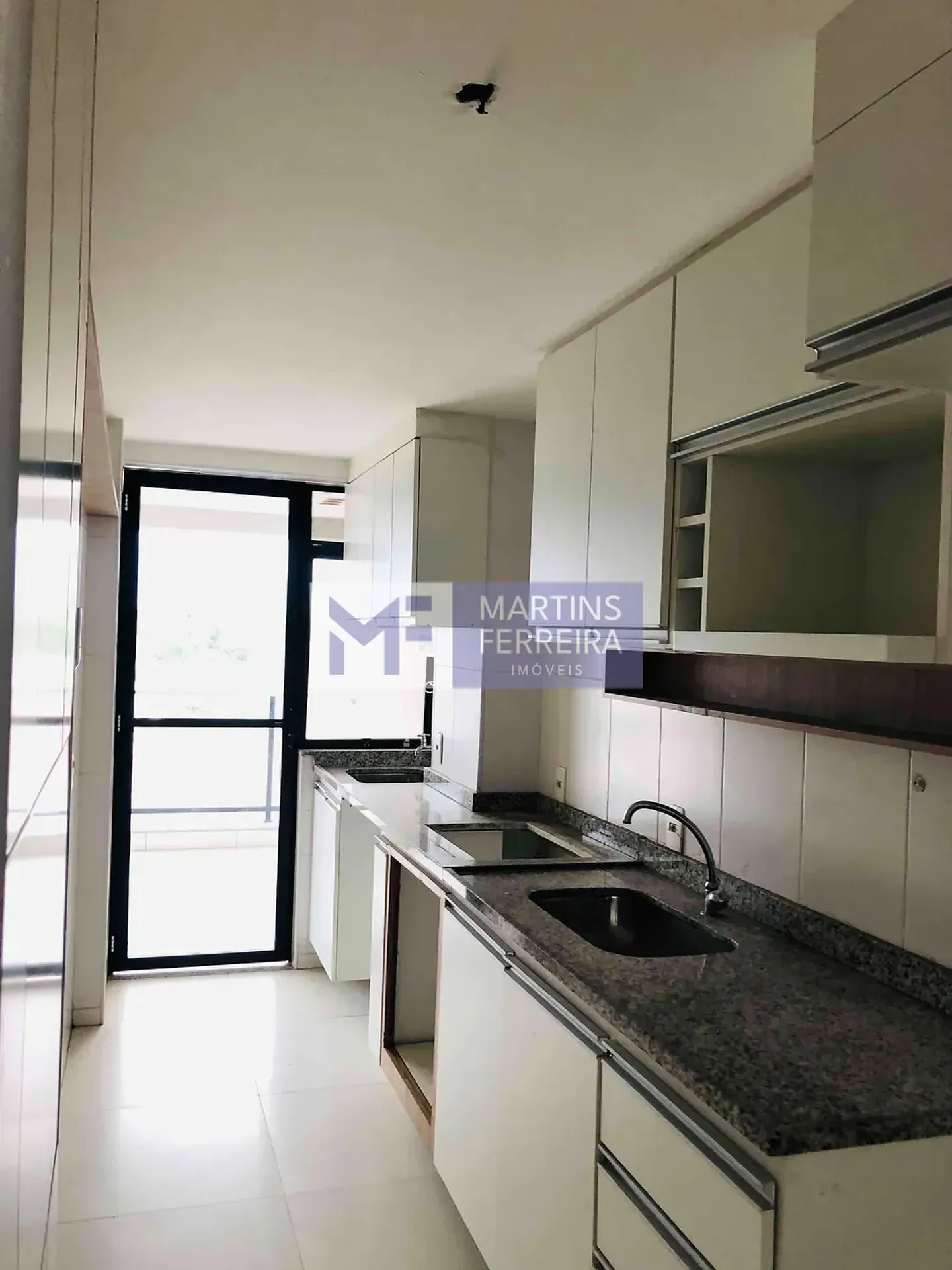 Apartamento com 3 quartos e vista para as montanhas — photo 6