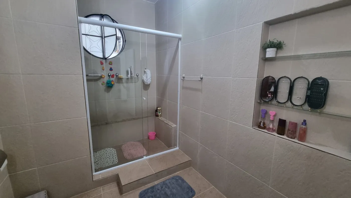 Furnished house with 5 bedrooms and a closed gas kitchen — photo 3