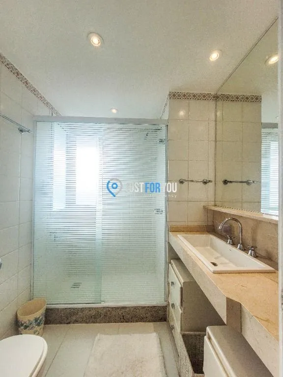 3-bedroom apartment 110 m² with enclosed balcony — photo 22