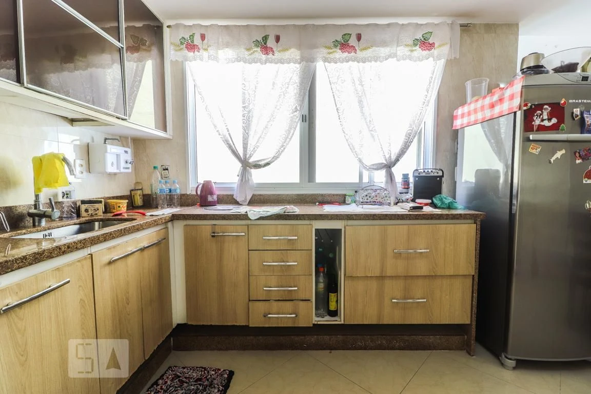 Furnished house with 3 bedrooms and private yard — photo 30